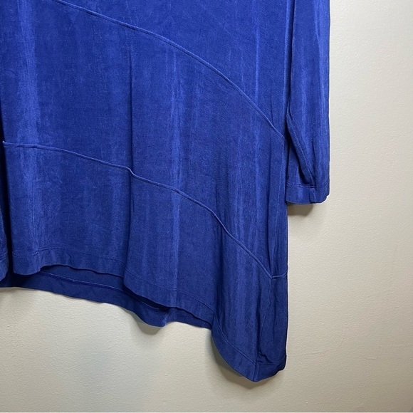 Chico's Liquid Knit Asymmetrical Women's Tunic Cobalt Blue Size L Tiered Slinky - Picture 3 of 8